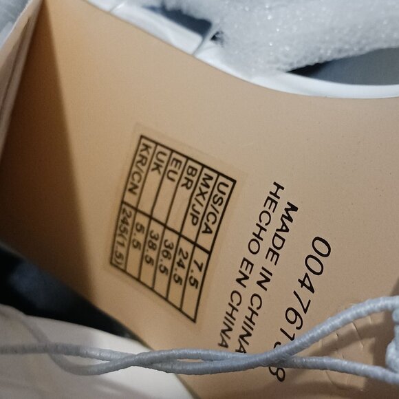 NEW Forever 21 Clear-Vamp Stacked Platform Heels in White/Ivory, 7.5 Sandals - Picture 11 of 12